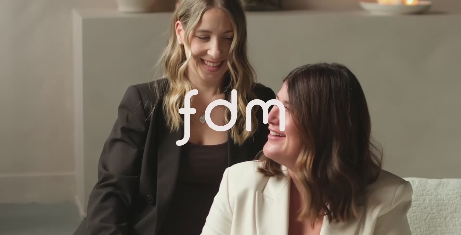 Charger la vidéo: FDM accompagne les marques du Grand Montréal et d'ailleurs au Québec avec des stratégies de contenu, de médias sociaux et de relations de presse qui créent un réel impact.